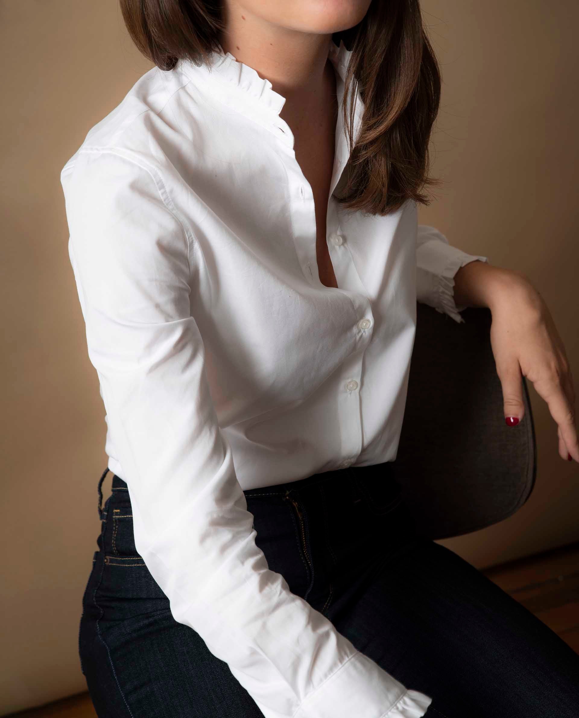 Chemise Blanche Femme Avec Volant Chemisier Col Et Poignets à