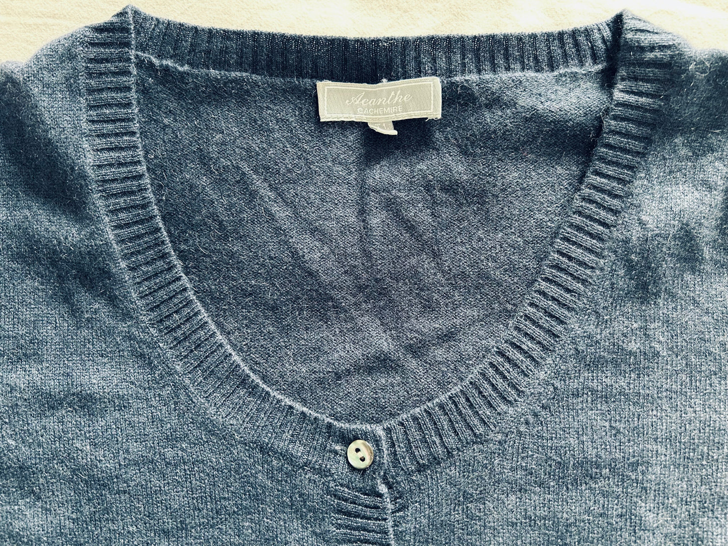 Cardigan col rond cachemire bleu foncé