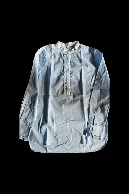 chemisier col rond patte de boutonnage volantée