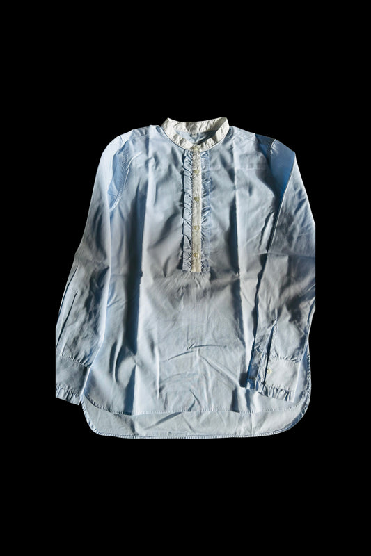 chemisier col rond patte de boutonnage volantée