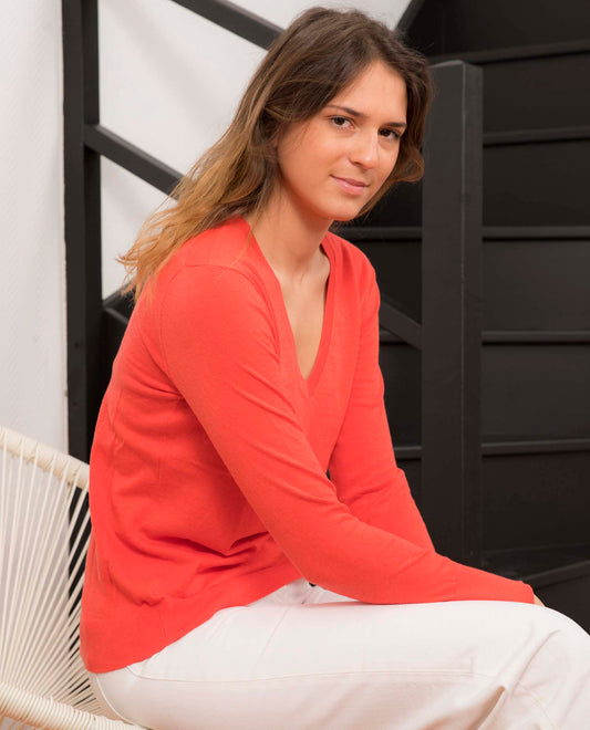 Pull col V en coton/cachemire orange