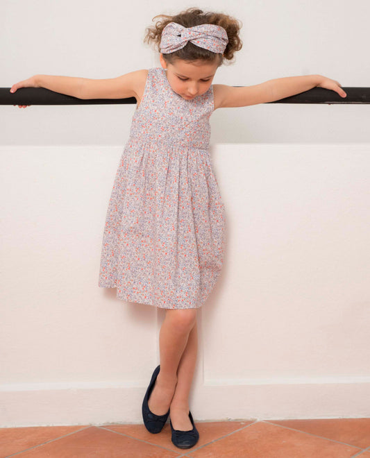 Robe chasuble courte en coton imprimé fleur bleue