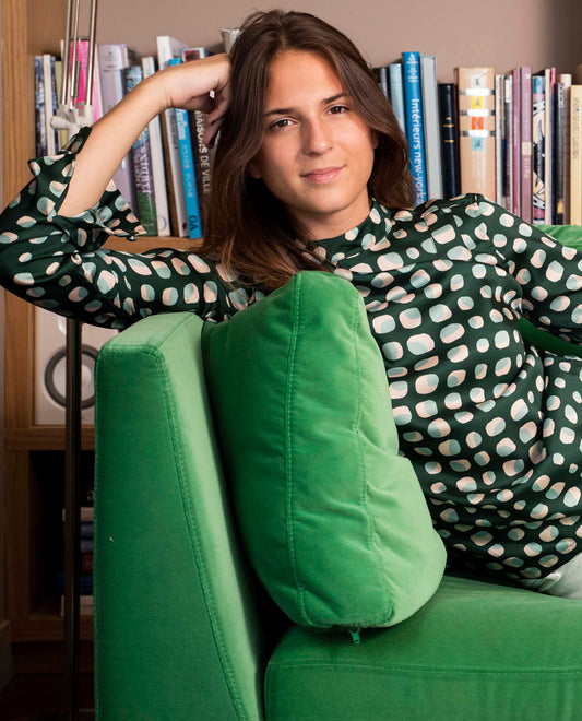 blouse col montant polyester imprimé ovale fond vert