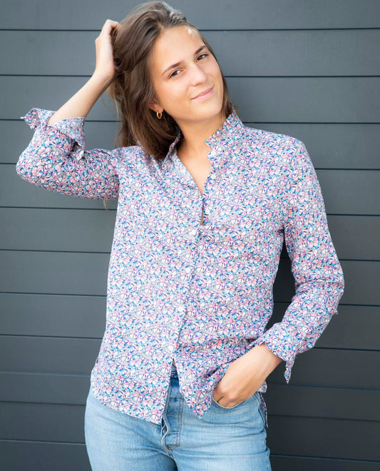 chemisier col et poignets à  volants coton Liberty pétales Petal Cove