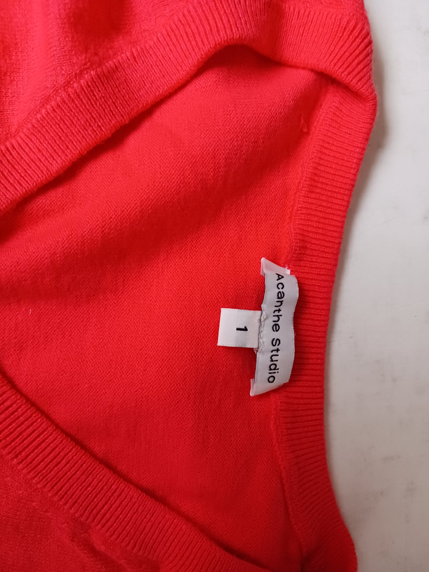 Pull col v 95% coton 5% cachemire