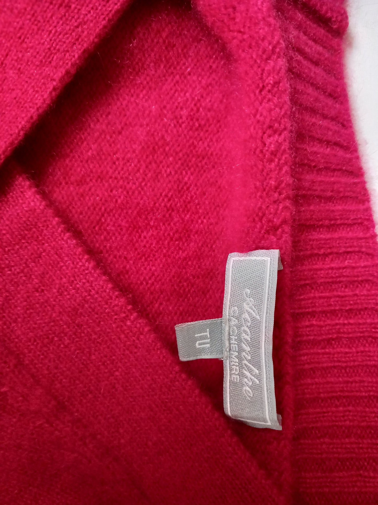 Pull loose V croisé 100% cachemire