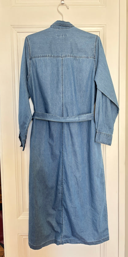 Robe mi-longue