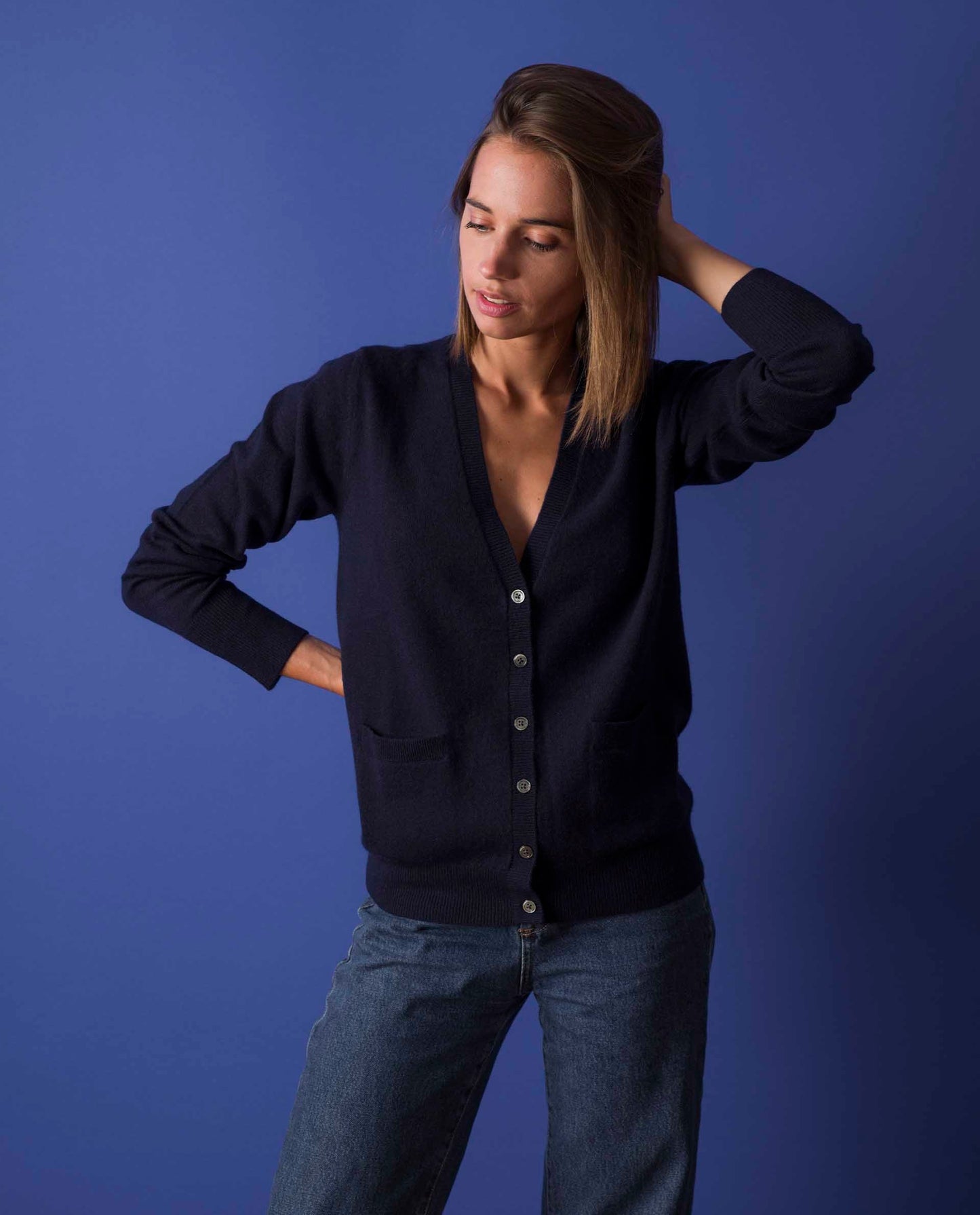 cardigan V 30 cachemire Marine