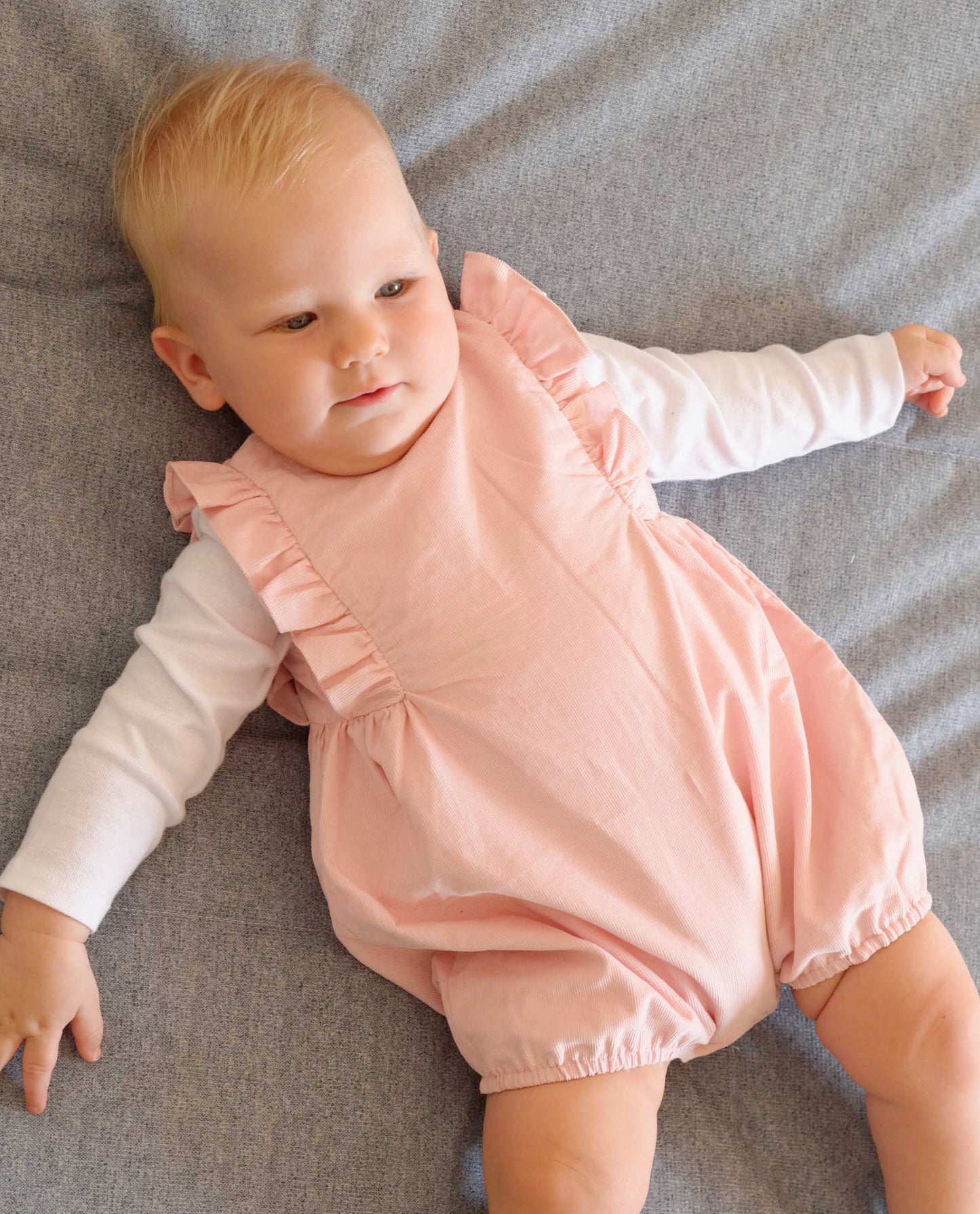 barboteuse volant velours Rose