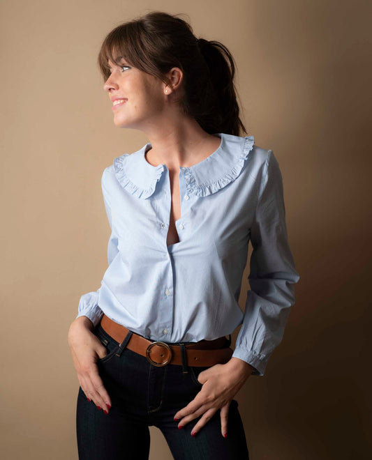 blouse grand col volanté rayé bleu