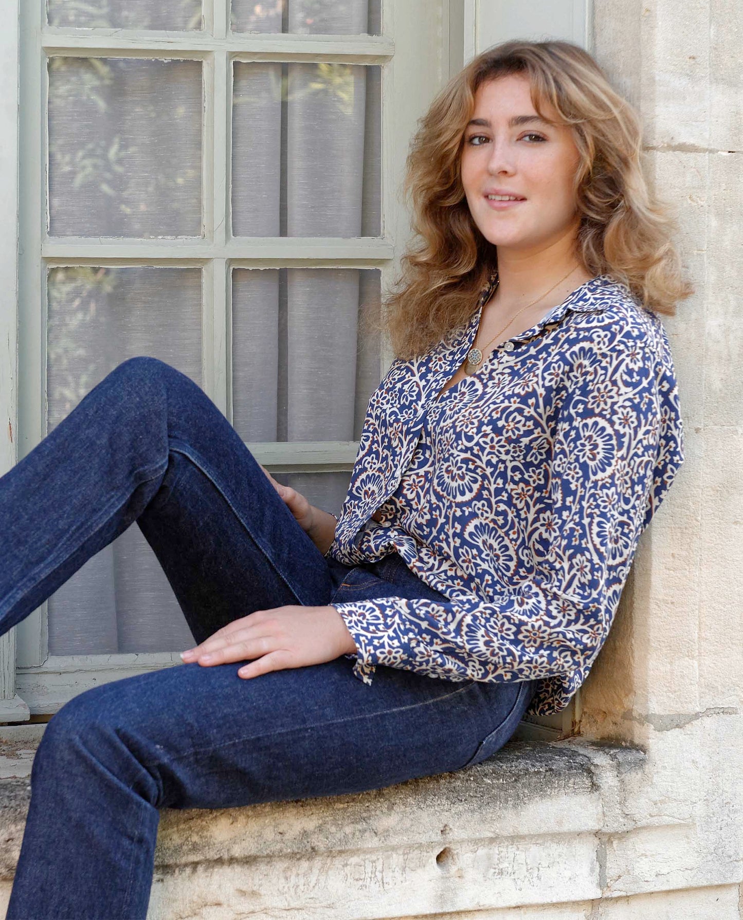 chemisier classique pli rond viscose imprimé indien bleu