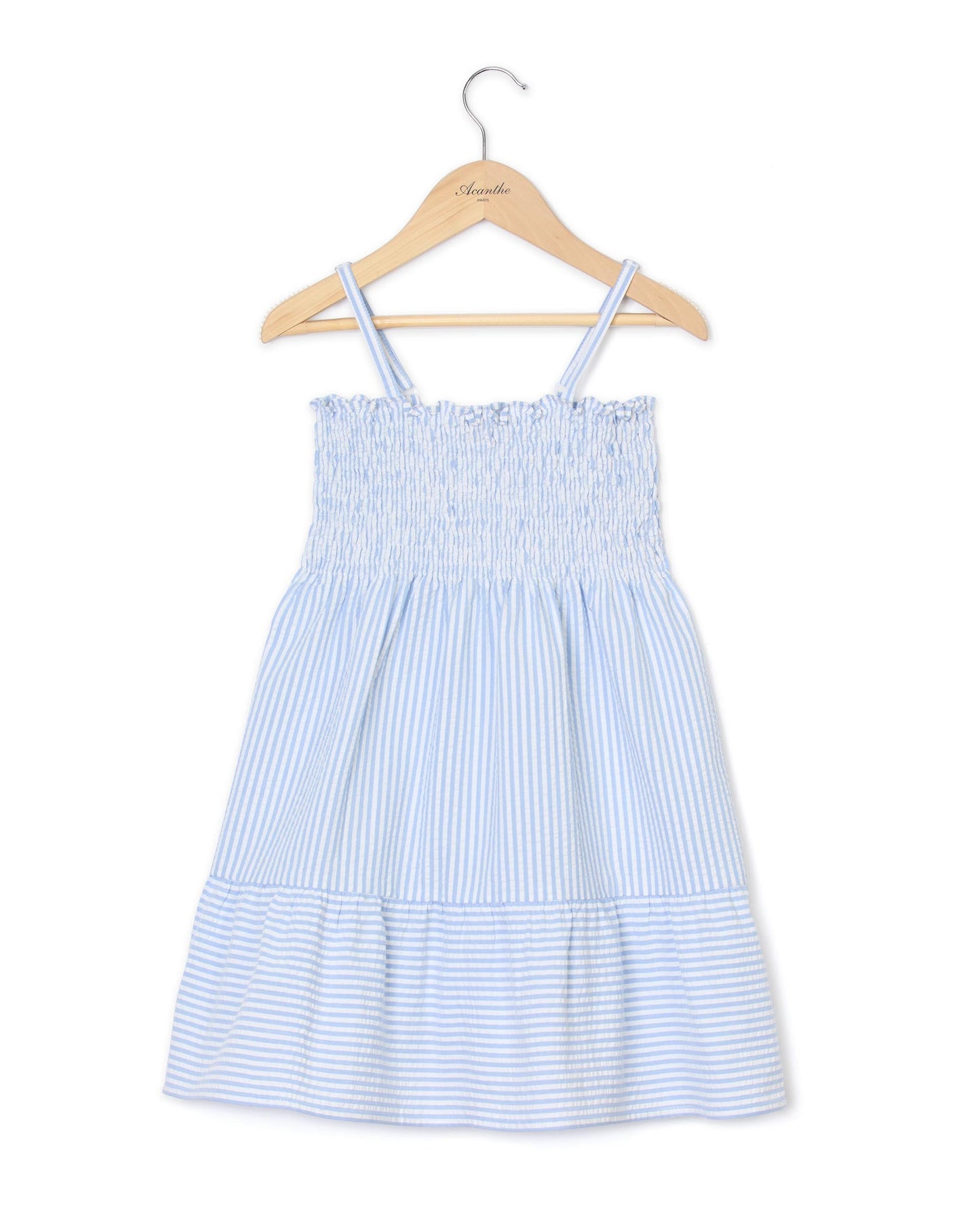 Robe smockée à bretelles seersucker ciel