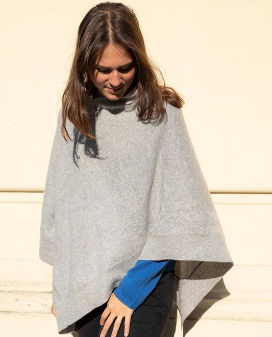 Poncho cape 100 cachemire Gris clair