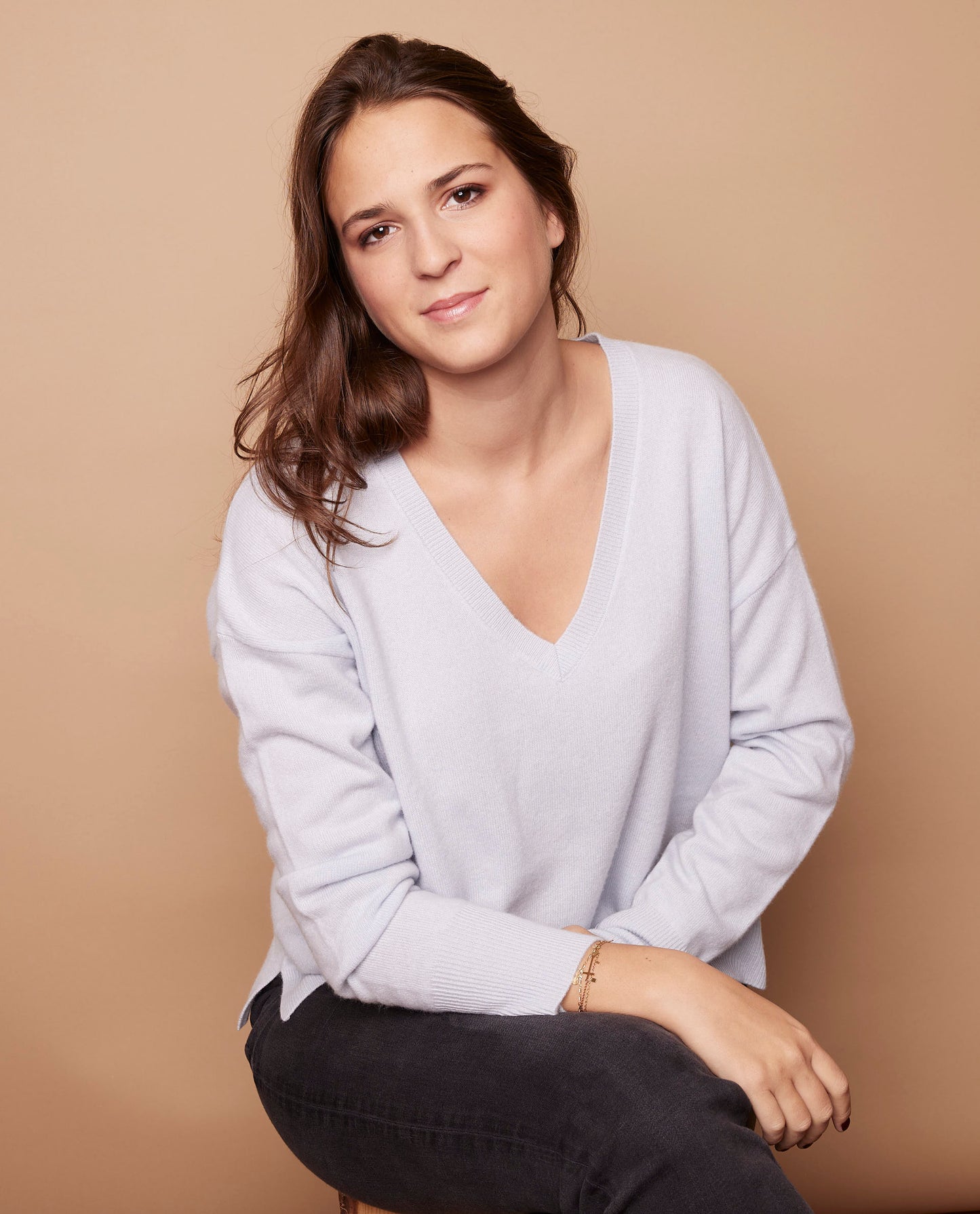 pull V loose 100 cachemire Ciel