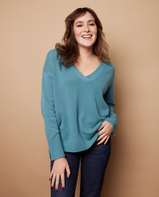 Pull loose V croisé 100 cachemire Vert grisé