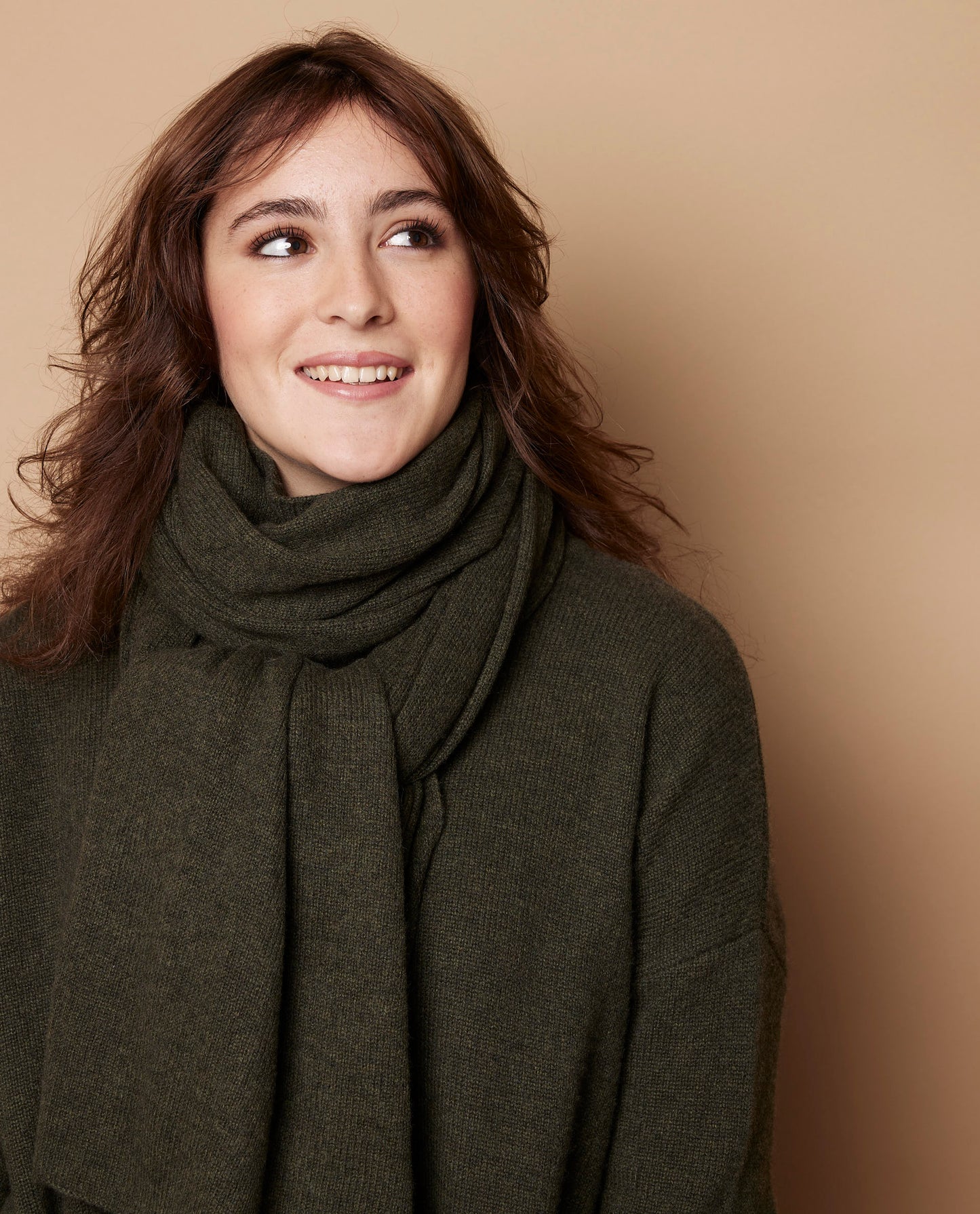 Echarpe longue 100 cachemire Kaki