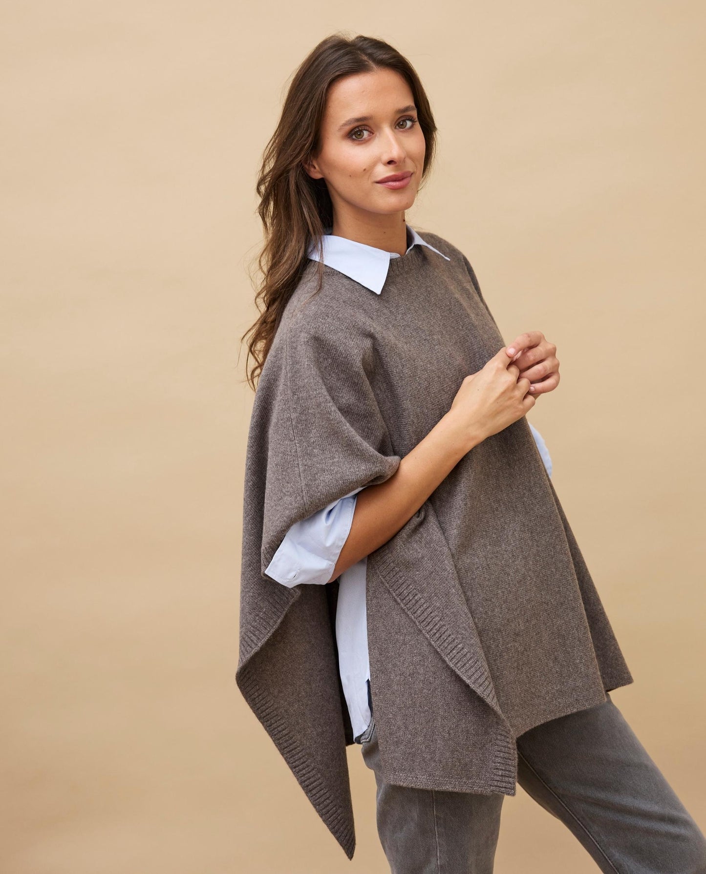 poncho col rond 100 cachemire Taupe