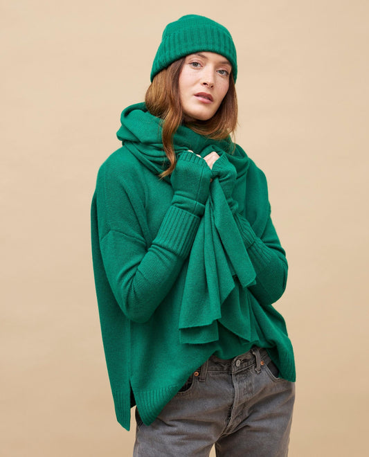 bonnet 100 cachemire vert pré